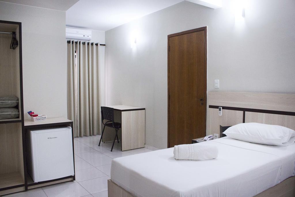 Ceilândia Hotel Mont Blanc חדר תמונה
