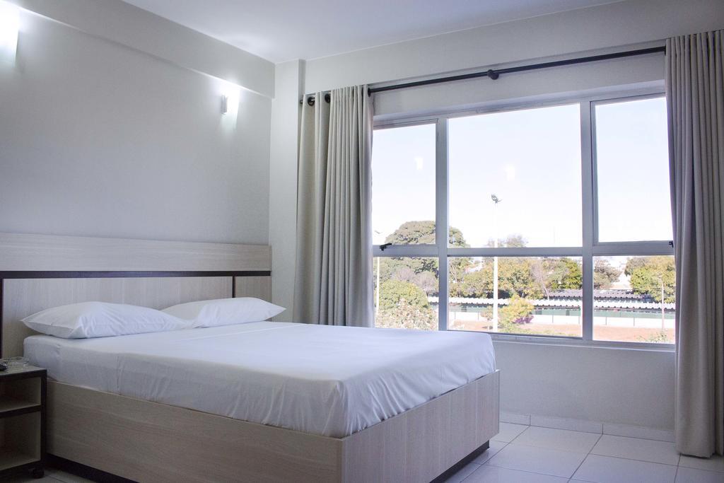Ceilândia Hotel Mont Blanc חדר תמונה
